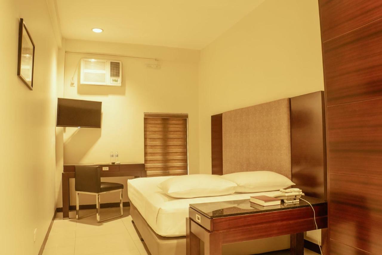 Casa Bocobo Hotel Manila Luaran gambar