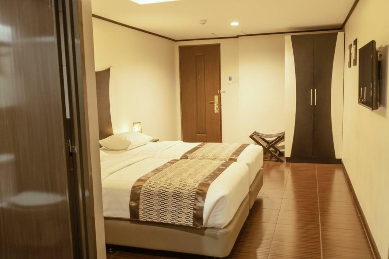 Casa Bocobo Hotel Manila Luaran gambar