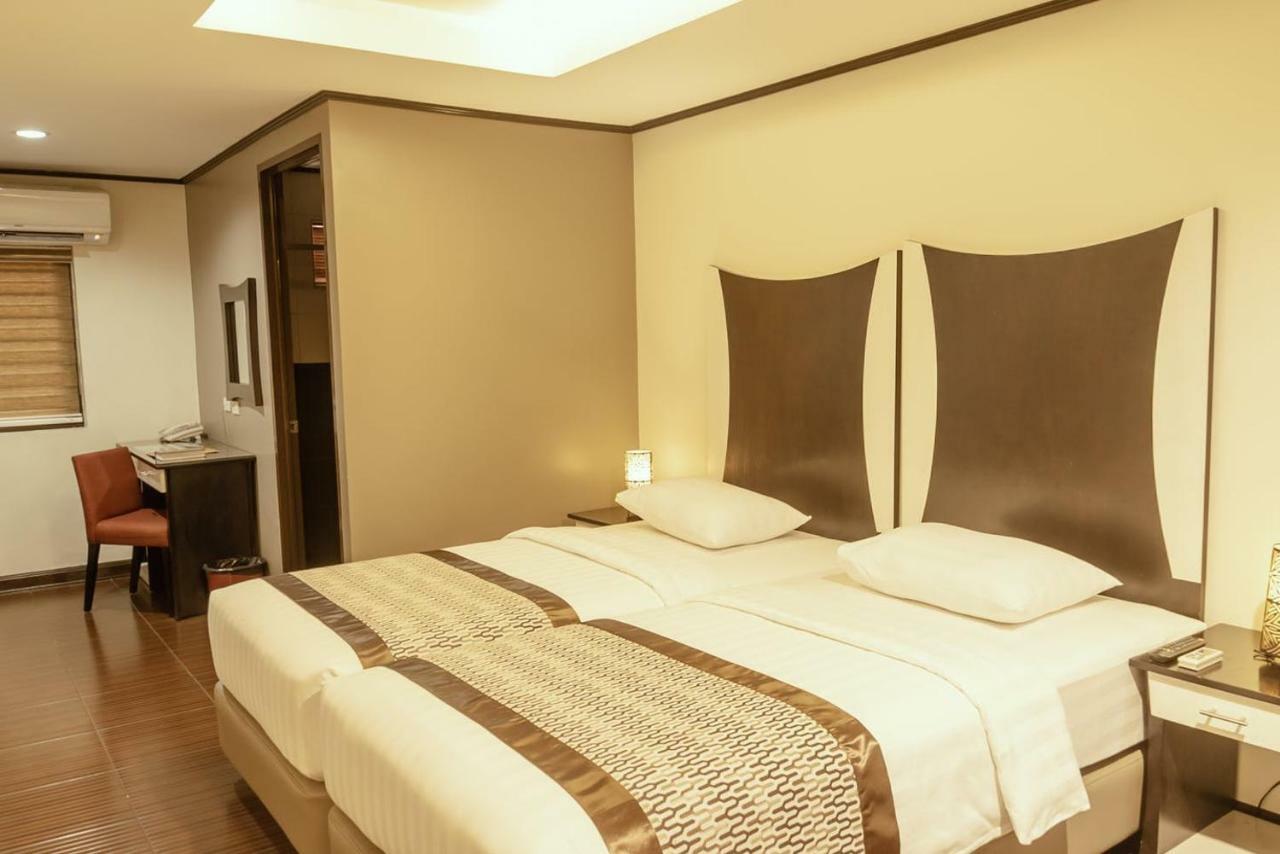 Casa Bocobo Hotel Manila Luaran gambar