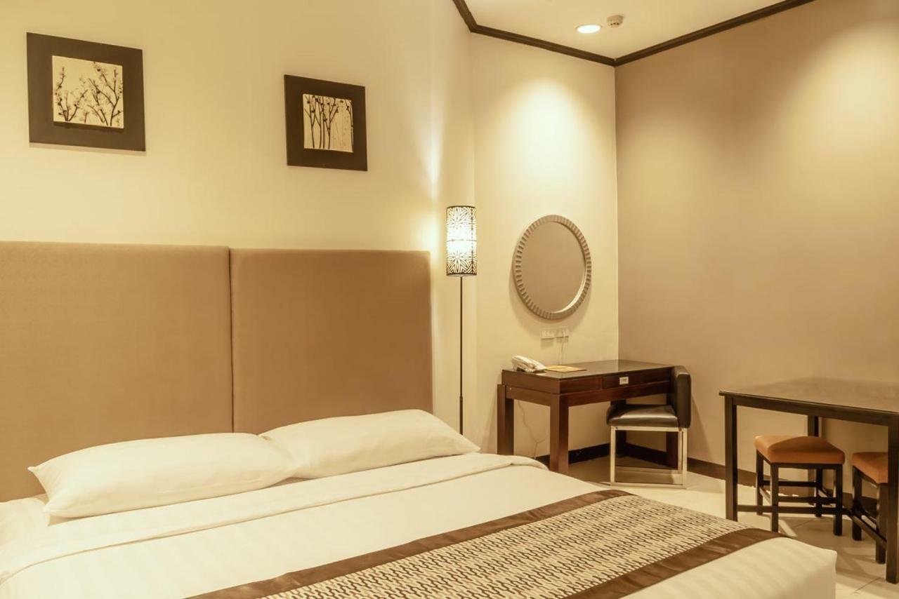 Casa Bocobo Hotel Manila Luaran gambar