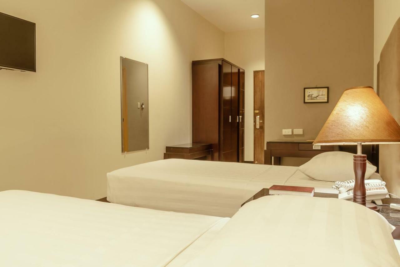 Casa Bocobo Hotel Manila Luaran gambar
