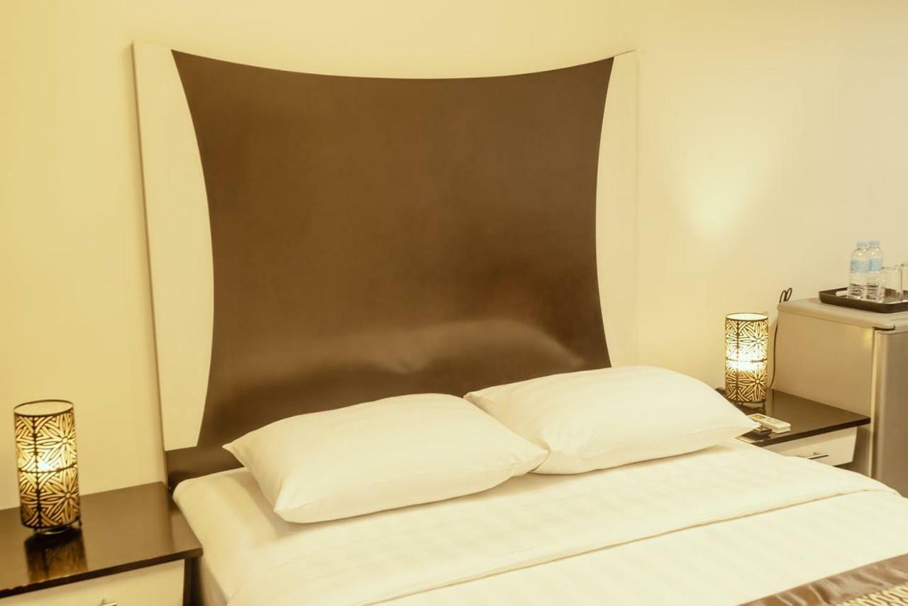 Casa Bocobo Hotel Manila Luaran gambar